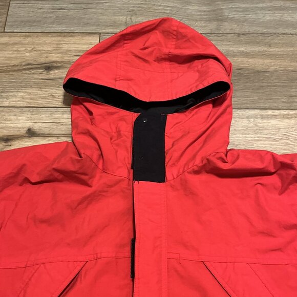 Men's Marlboro Adventure Team Windbreaker XL Red Full Zip Hooded Jacket VINTAGE - Picture 2 of 16